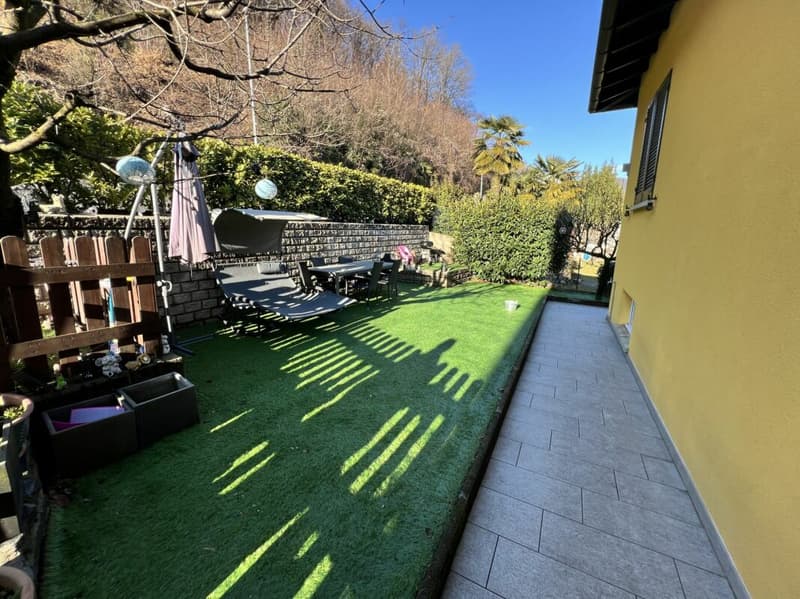 Casa Uni-bifamilare di 3.5 + 3.5 locali con giardino (28)