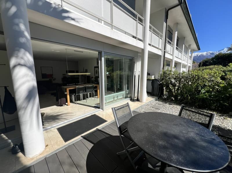 Appartement élégant de 2,5 pièces avec jardin (14)