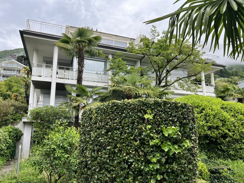 Appartement élégant de 2,5 pièces avec jardin (21)