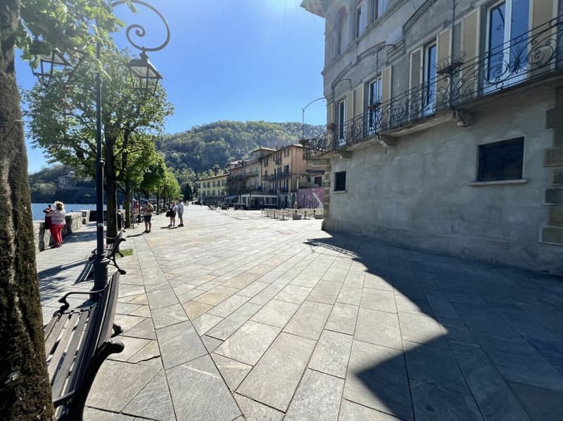 5-Zimmer-Wohnung mit Balkon und teilweisem Seeblick (17)