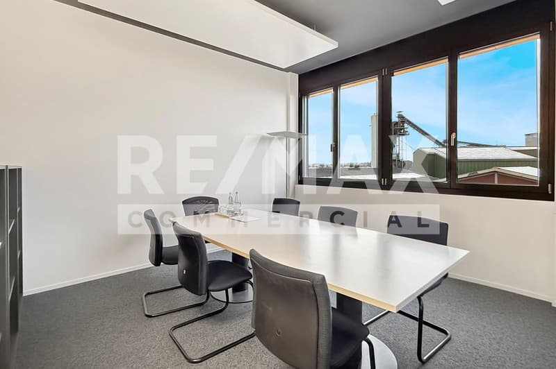 Attractive and modern office space in an ideal traffic location (11)