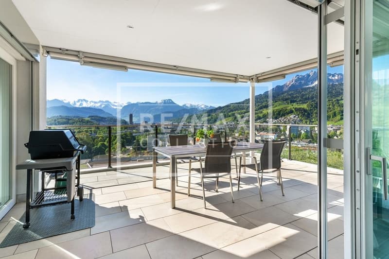 Attika-Feeling mit Pilatusblick: Exklusive 5½-Zimmer-Maisonettewohnung (10)