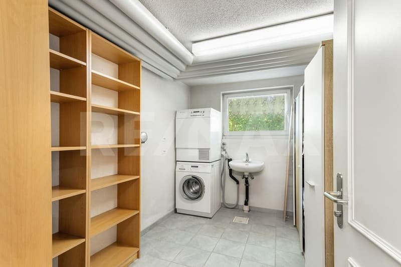 Helle 2½-Zimmer Wohnung am See mit zwei schönen Balkone (11)