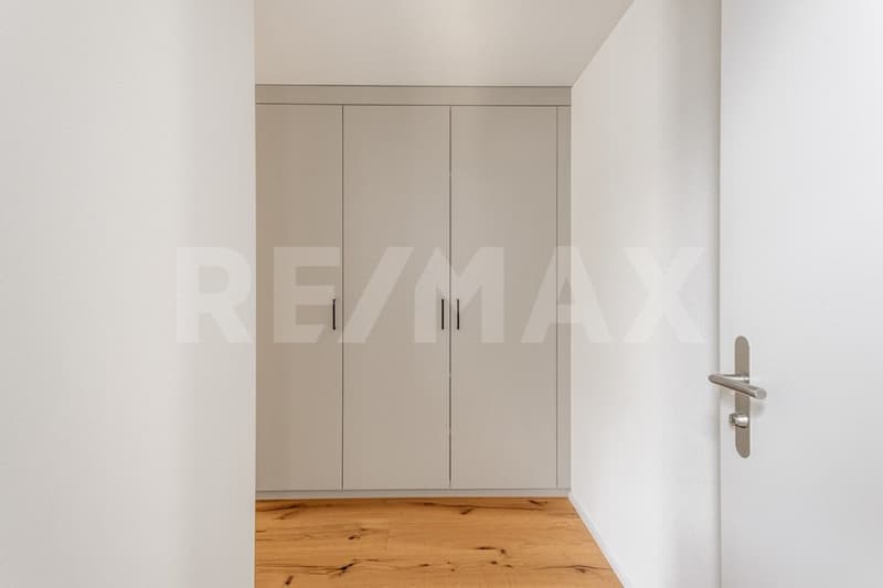 Kernsanierte 3½-Zimmer-Wohnung im Dachgeschoss (WHG-301) (2)