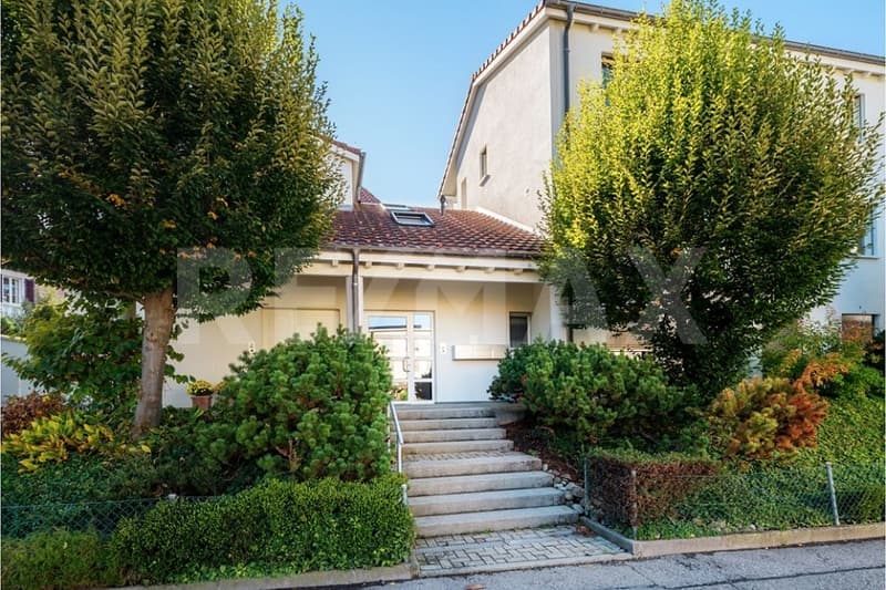 Zentral gelegene 5½-Zimmer-Maisonettewohnung mit Stil (4)