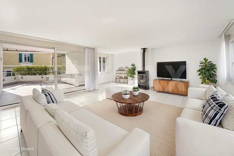 Zentral gelegene 5½-Zimmer-Maisonettewohnung mit Stil (3)
