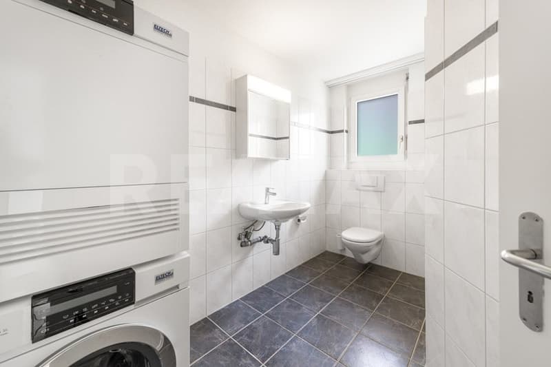Zentral gelegene 5½-Zimmer-Maisonettewohnung mit Stil (10)