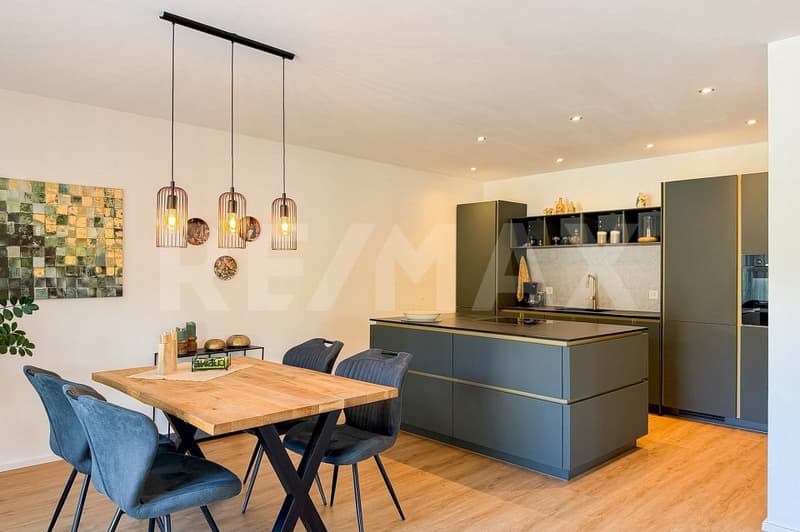 Moderne 3½-Zimmer-Wohnung an zentraler und sonniger Lage (7)