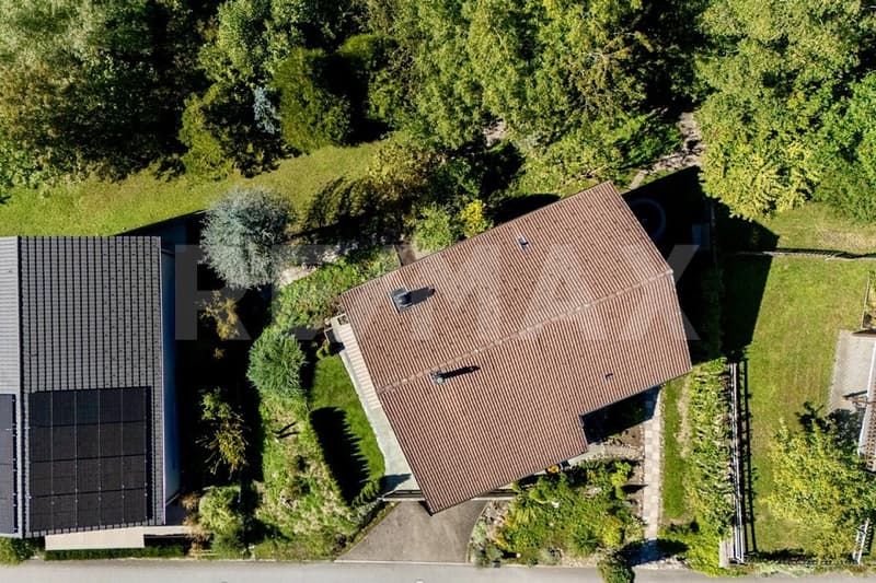 Viel Platz, viel Natur und grosses Potenzial Grosszügiges Einfamilienhaus in Schwarzenberg (6)