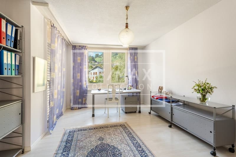 Exklusive 4½-Zimmer Maisonette-Wohnung mit spektakulärer See- und Bergsicht (13)