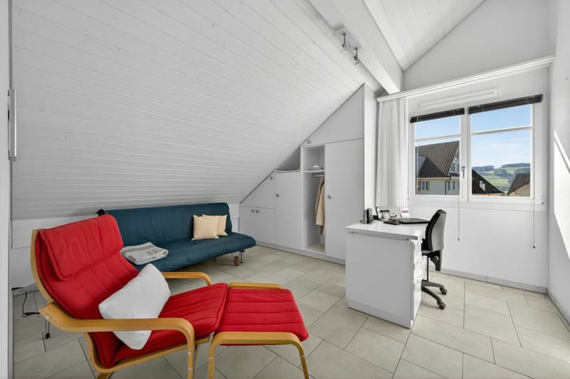 Ein Zuhause mit Aussicht gepflegt und zentral gelegen (13)