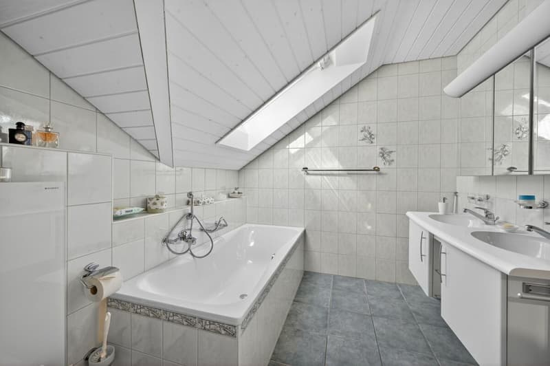 Ein Zuhause mit Aussicht gepflegt und zentral gelegen (10)