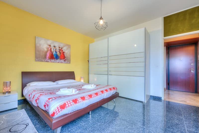 Accogliente appartamento 2.5 locali con balcone a Lugano (5)