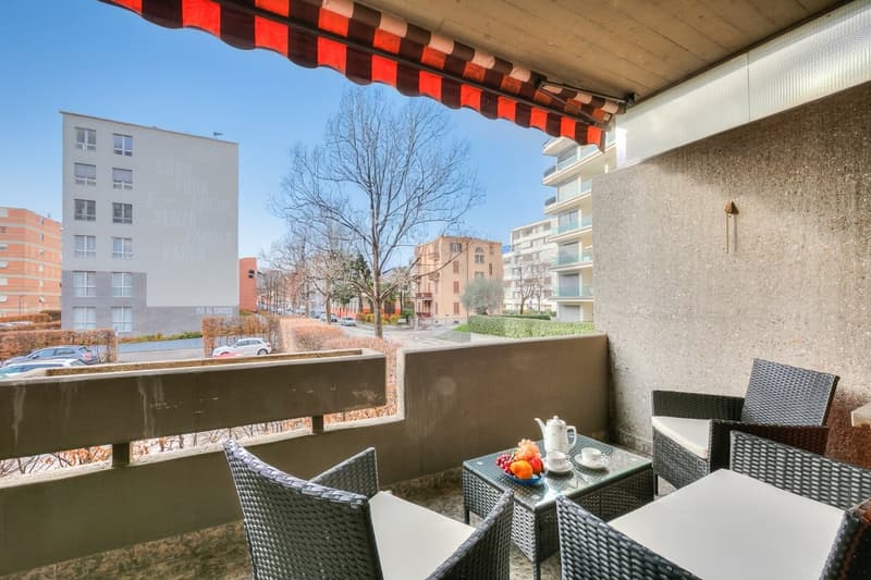 Accogliente appartamento 2.5 locali con balcone a Lugano (9)