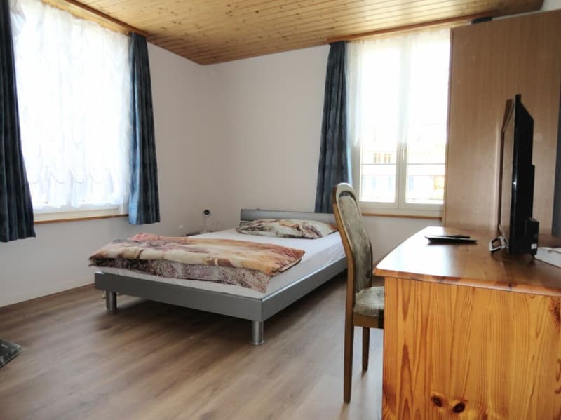 Chambre meublée au cœur de Madiswil (2)