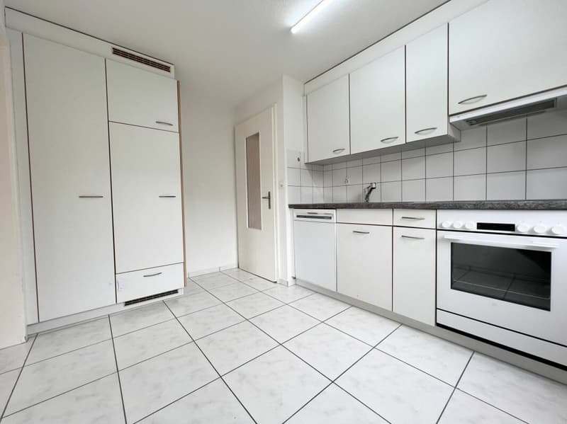 Attraktive und preiswerte 4.5-Zimmerwohnung (6)