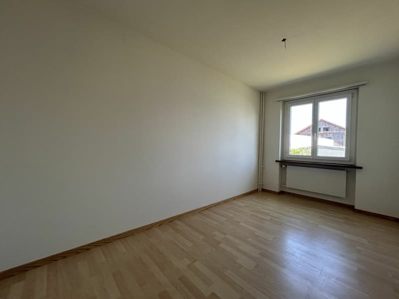 Charmante 3.0-Zimmerwohnung im 1. OG (4)