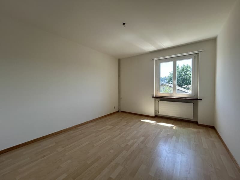 Charmante 3.0-Zimmerwohnung im 1. OG (3)