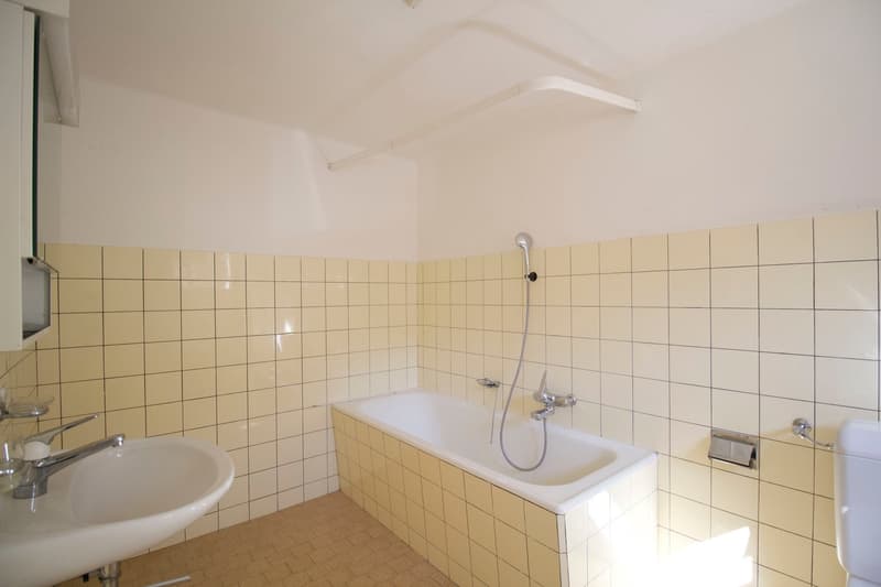 Bagno - locale 2 (pian terreno)