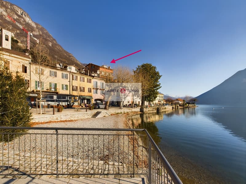 Ampi spazi, luminosità, vista lago e la magia di un piccolo borgo italiano. (5)