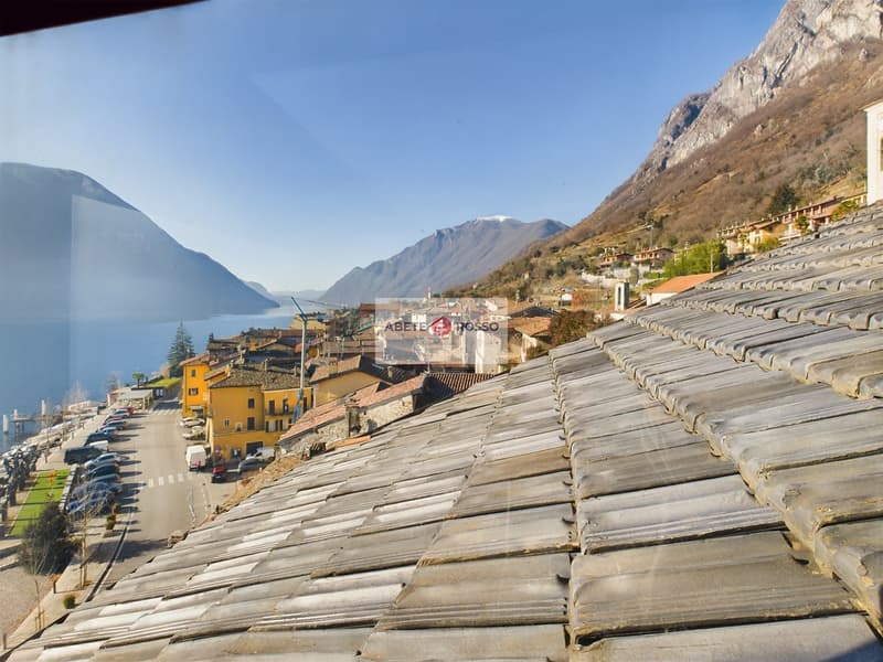 Ampi spazi, luminosità, vista lago e la magia di un piccolo borgo italiano. (15)