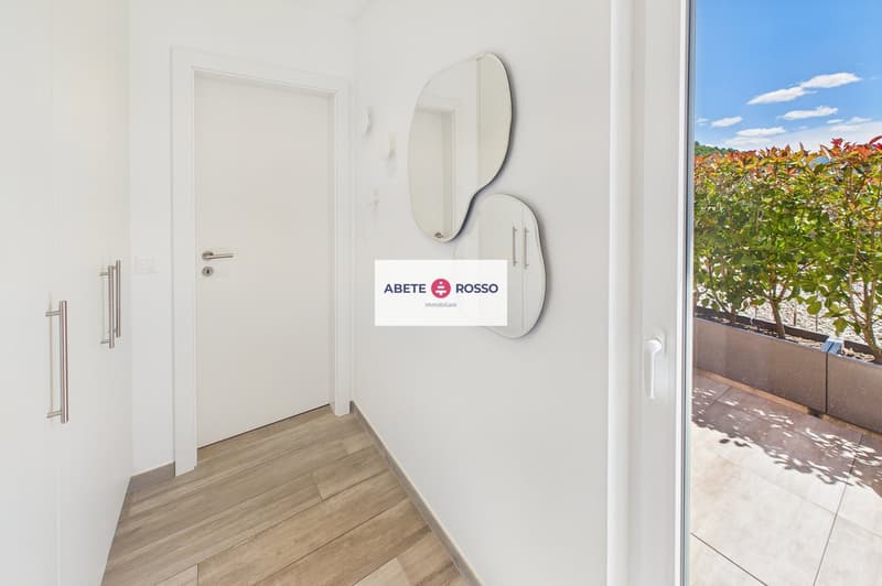 Splendido attico di 4.5 locali con ampia terrazza e finiture moderne. (13)