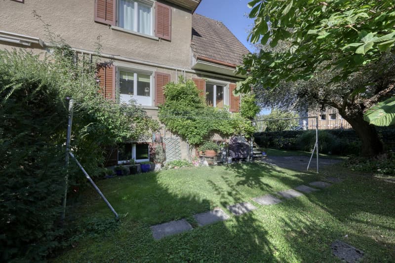 Gemütliches Doppelhaus mit viel Charme und lauschigem Garten (6)