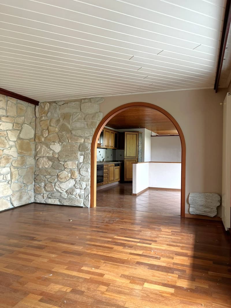 Appartamento duplex con vista panoramica a Castel San Pietro (8)