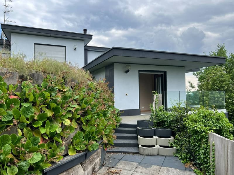 Appartamento duplex con vista panoramica a Castel San Pietro (12)