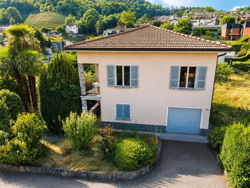 Casa da reinventare con possibilità di ampliamento (1)