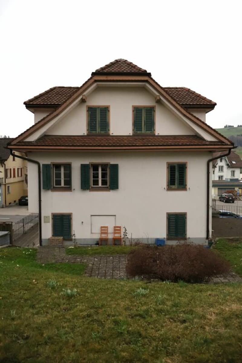 Mehrfamilienhaus mit Entwicklungspotenzial im Zentrum von Entlebuch (4)