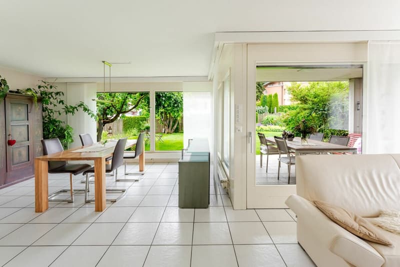 6-Zimmer-Einfamilienhaus mit Einliegerwohnung (2)