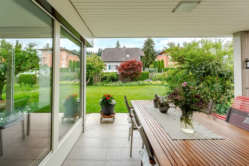 6-Zimmer-Einfamilienhaus mit Einliegerwohnung (8)