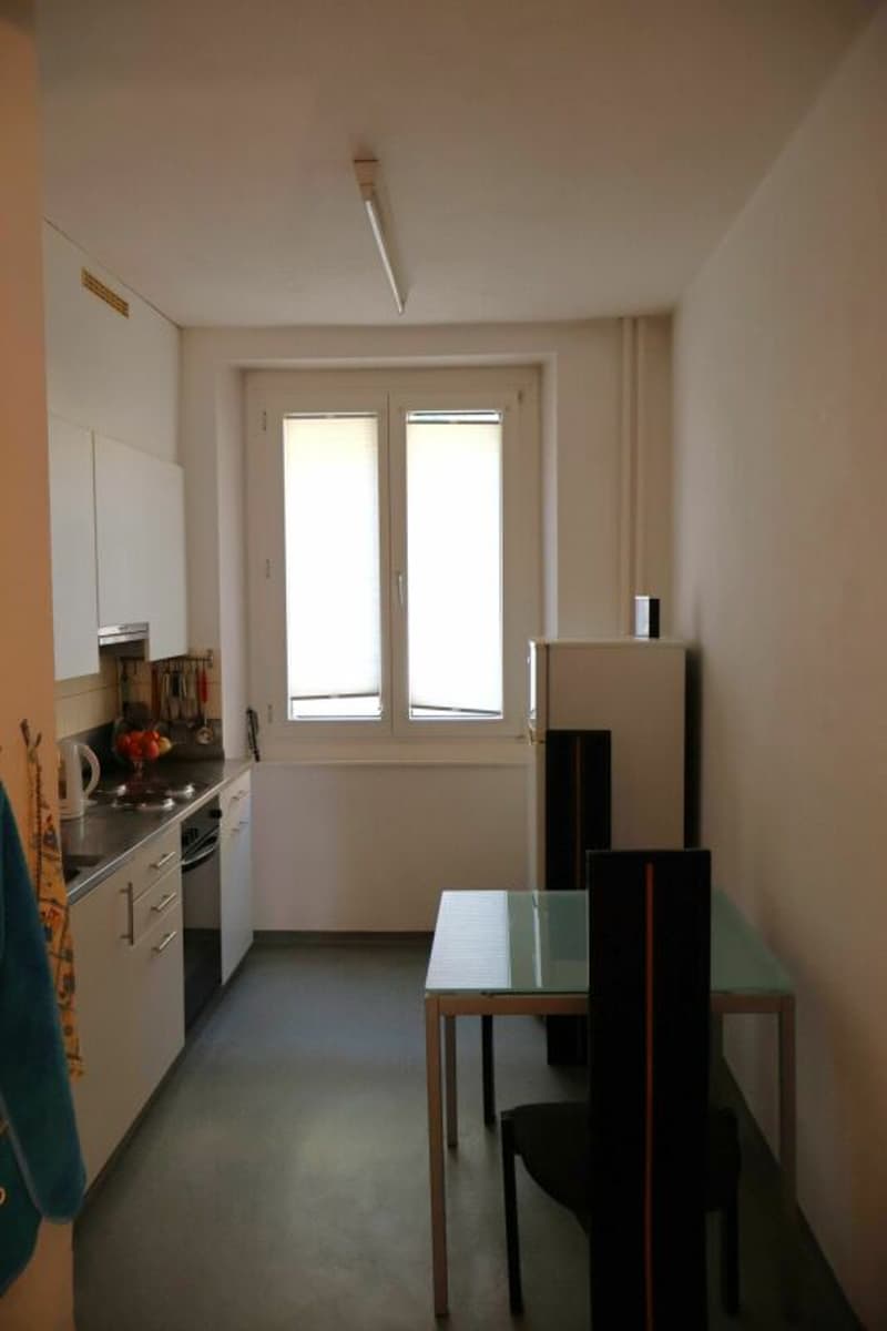 3-Zimmerwohnung mit Altbau-Charakter (6)
