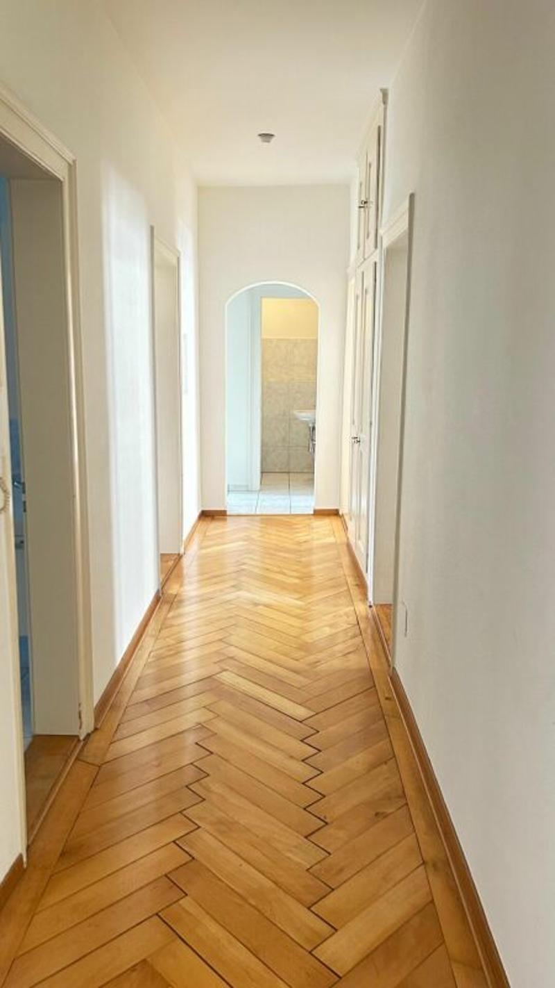 Befristetes Angebot Zentrale 4-Zimmerwohnung (4)