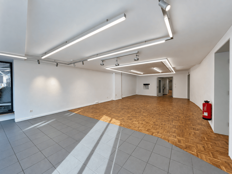Ihr neuer Geschäftsstandort im Städtli Willisau - vielseitige Gewerbefläche mit grossem Schaufenster (2)