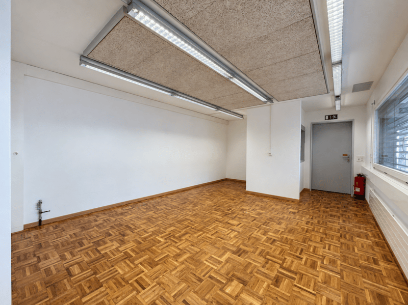 Ihr neuer Geschäftsstandort im Städtli Willisau - vielseitige Gewerbefläche mit grossem Schaufenster (7)