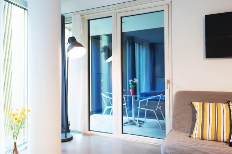 Möbliertes, modernes 1.5 Zimmer Studio mit Balkon (11)