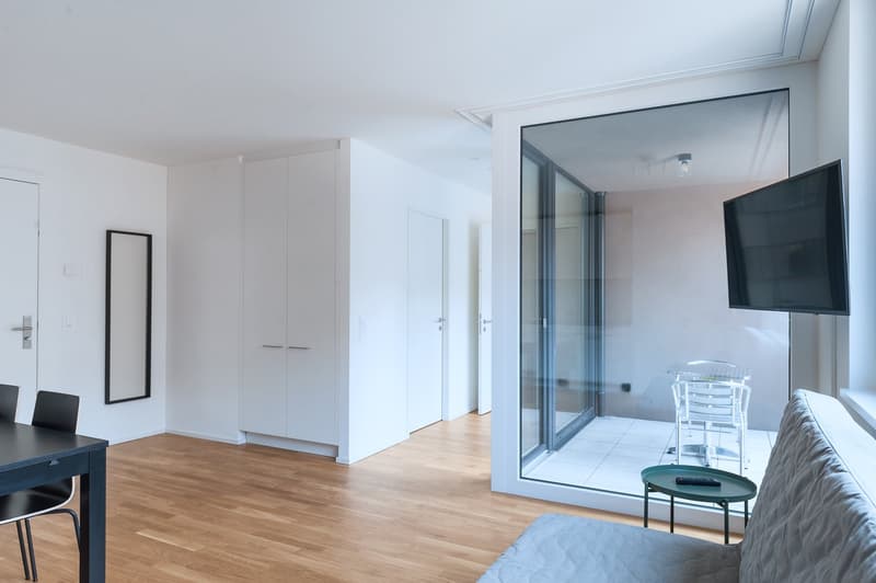 Moderne 2.5-Zimmer-Wohnung mit Balkon in Basel (6)
