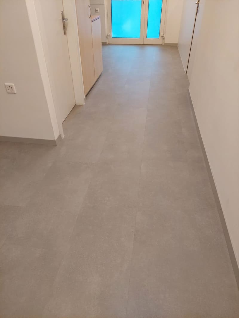 Büro- oder Gewerbeflächen zu vermieten (8)
