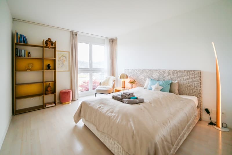 Ruhiges Zimmer mit Ausblick