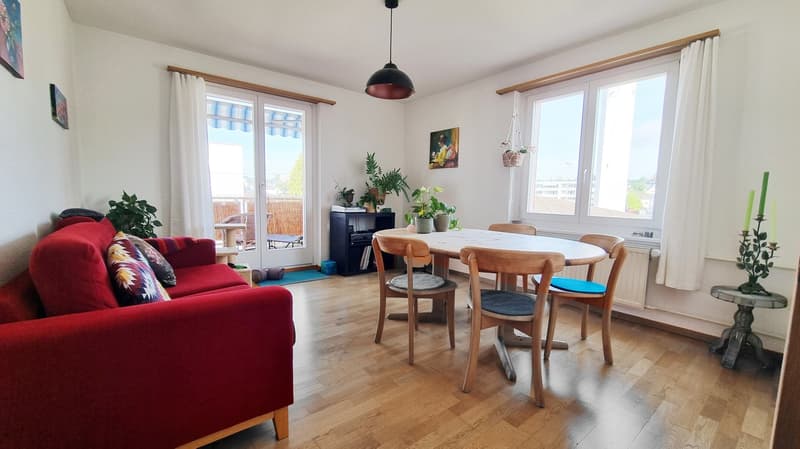 Freundliche 4-Zimmer-Wohnung an zentralter, ruhiger Lage (1)