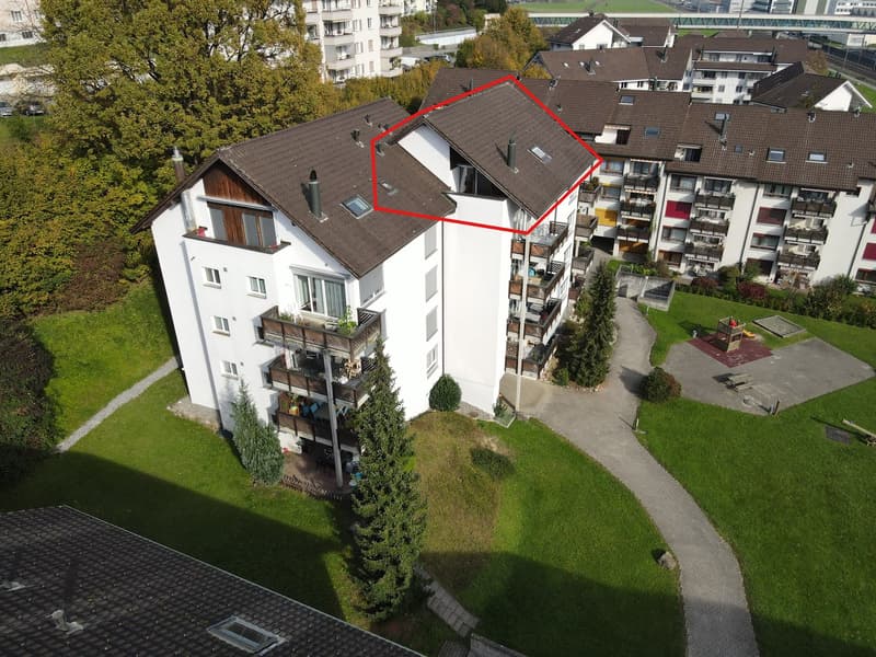 Gemütliche Dachwohnung mit Sicht auf den Pilatus (1)