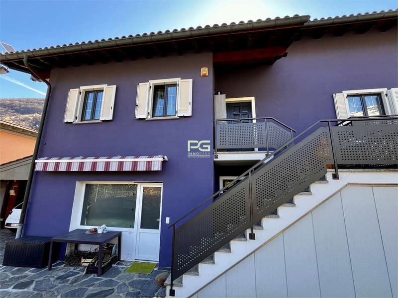Casa bifamiliare in vendita a Bellinzona (1)