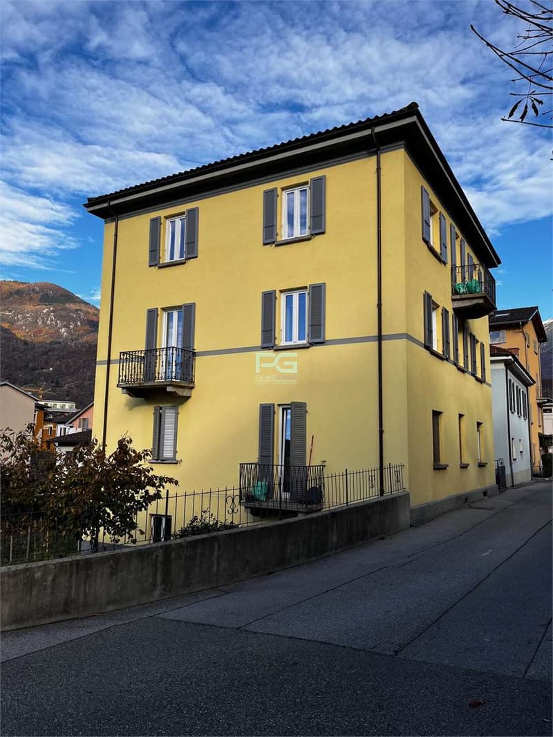 Bellinzona, casa plurifamiliare ampia e soleggiata (3)