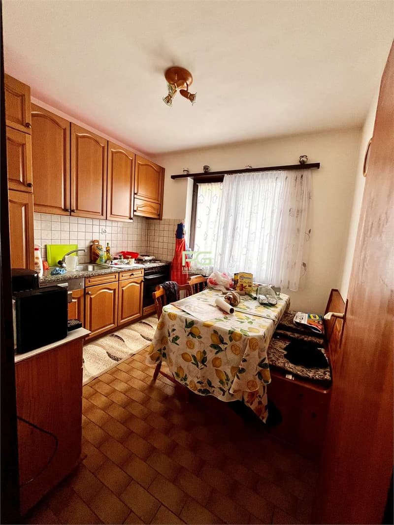 Casa bifamiliare con splendida vista (7)
