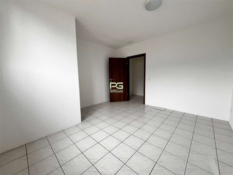 Casa bifamiliare con splendida vista (10)