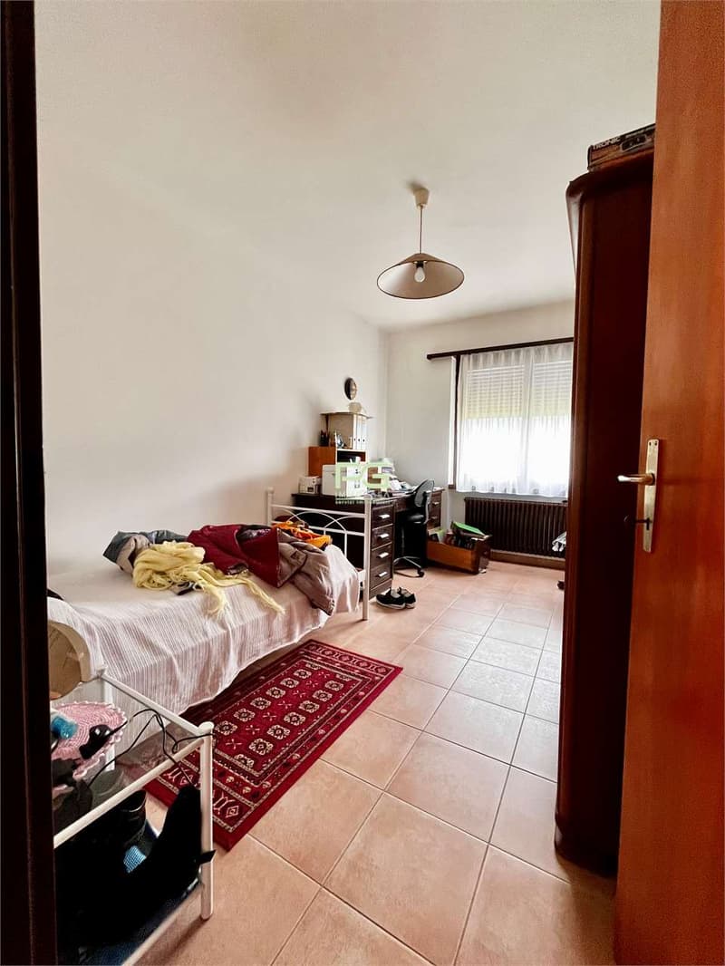 Casa bifamiliare con splendida vista (6)