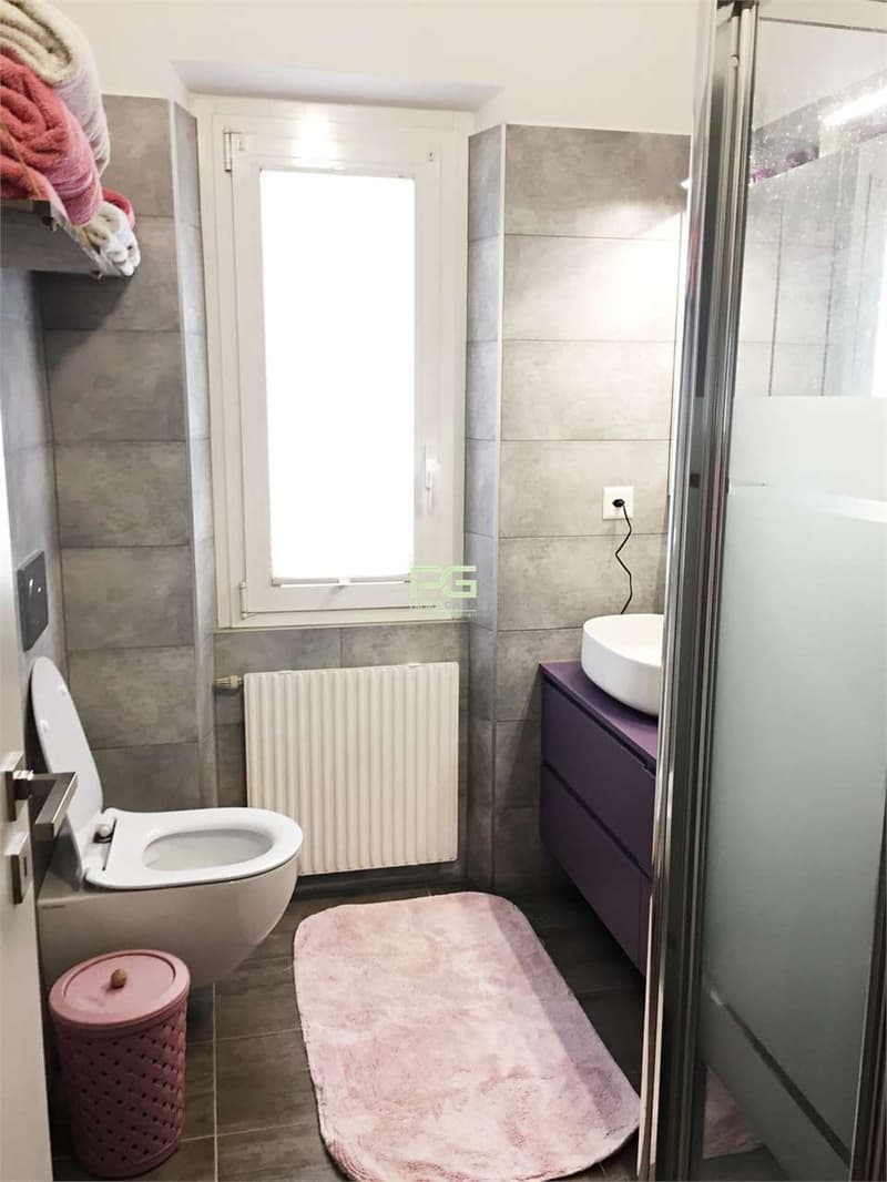 Casa unifamiliare con grande giardino (6)