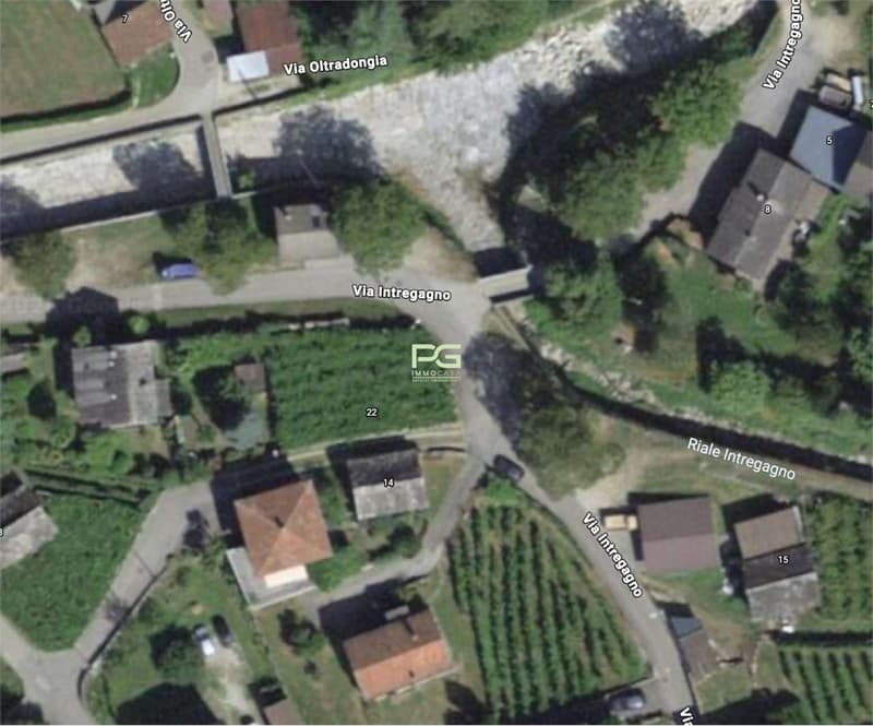 Terreno in vendita (1)